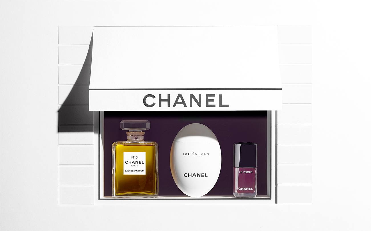 Vitrine Chanel